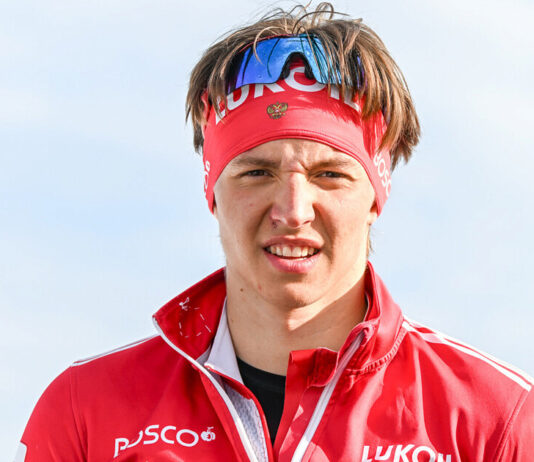 первый российский лыжник отправился в Европу для старта на КМ