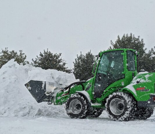Детские шалаши вышли на новый уровень: российские ученые предложили использовать снег для строительства