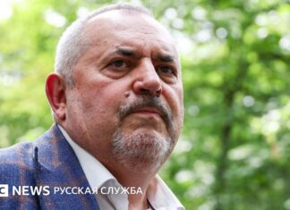 Бориса Надеждина обвинили в демонстрации «экстремистской символики» — фото Навального. Это еще один повод не допустить его до выборов в Госдуму
