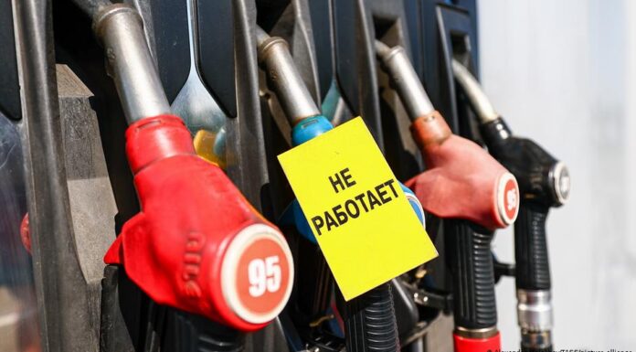 В Ленинградской области хотят ввести ограничения на заправку